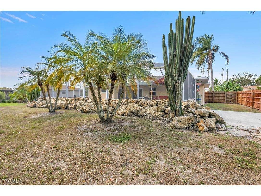 4013 SW 2nd Place Cape Coral FL 33914 2026010964 image38