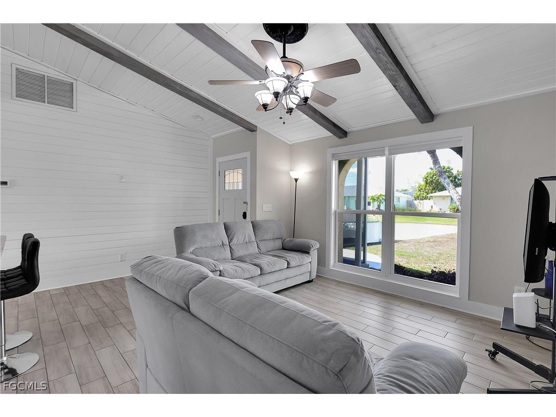 4013 SW 2nd Place Cape Coral FL 33914 2026010964 image7
