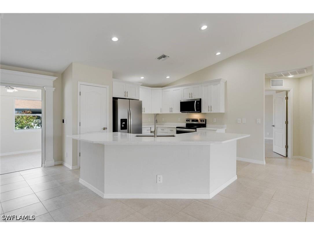4014 13th Street W Lehigh Acres FL 33971 226013249 image6