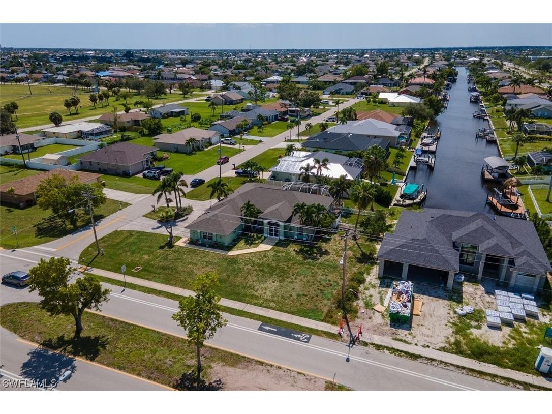 4014 Pelican Boulevard Cape Coral FL 33914 223062946 image1
