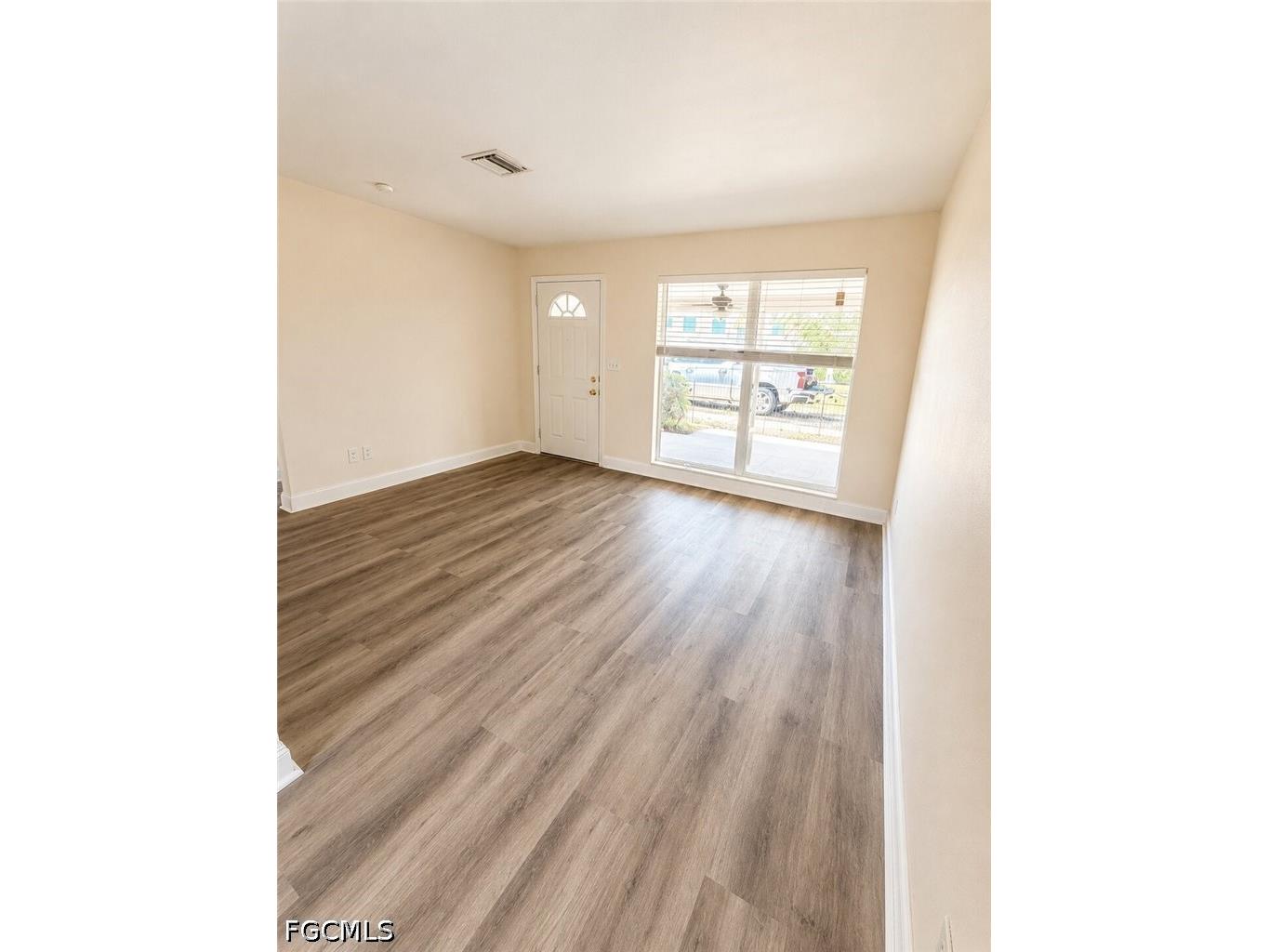 4014 SE 19th Place Cape Coral FL 33904 2026023768 image7