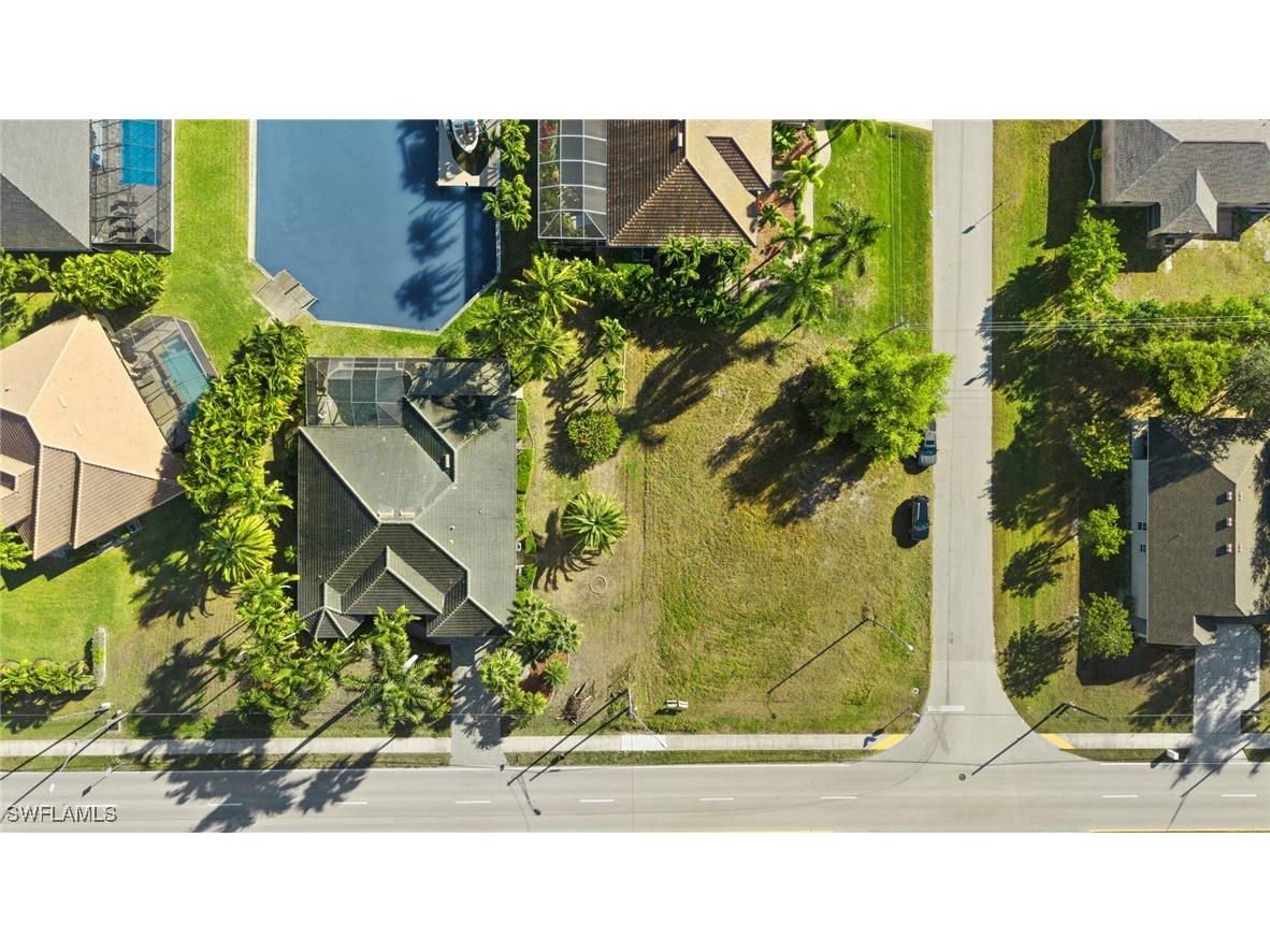 4015 Chiquita Boulevard S Cape Coral FL 33914 226001317 image2