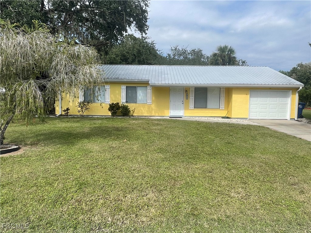 4015 Rainbow Circle Labelle FL 33935 2025018849 image1