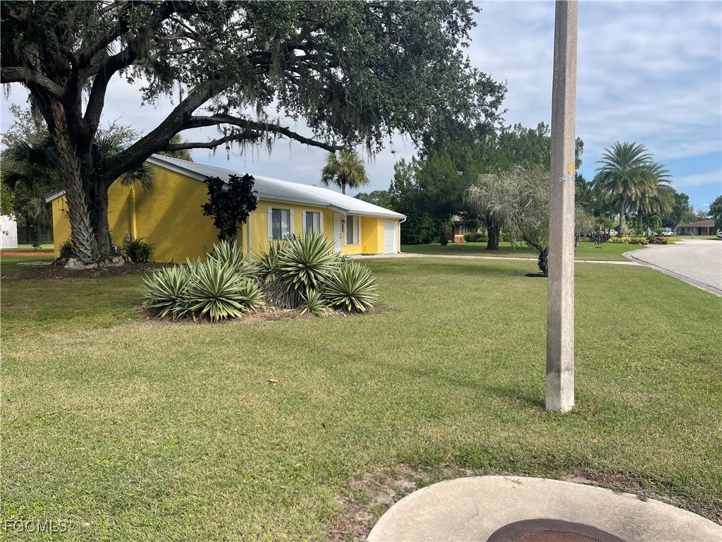 4015 Rainbow Circle Labelle FL 33935 2025018849 image2