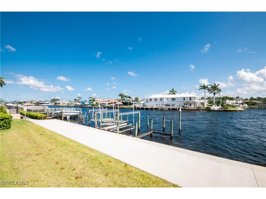4015 SE 20th Place #301 Cape Coral FL 33904 225052238 image14