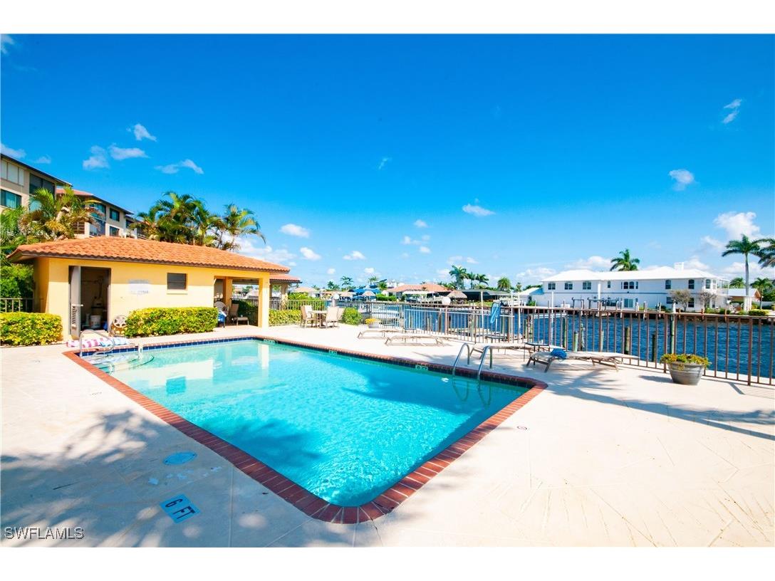 4015 SE 20th Place #301 Cape Coral FL 33904 225052238 image3