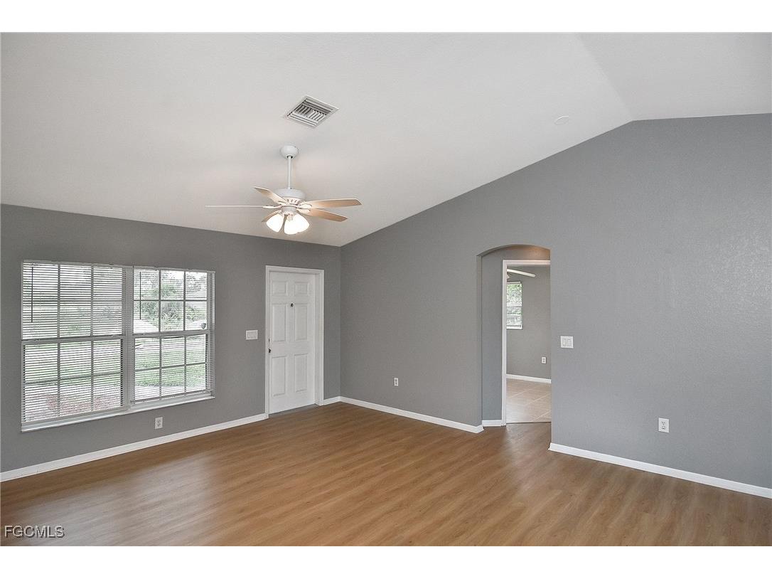 4016 35th Street SW Lehigh Acres FL 33976 2025014597 image13