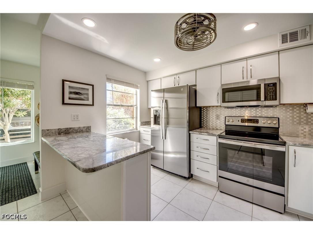 4016 SE 19th Avenue #101 Cape Coral FL 33904 2026013073 image5