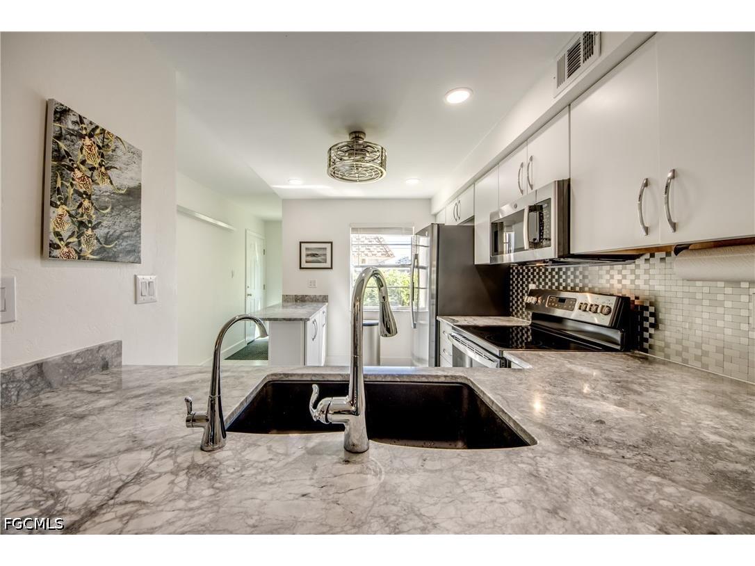 4016 SE 19th Avenue #101 Cape Coral FL 33904 2026013073 image9
