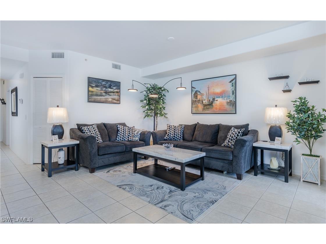 4017 Palm Tree Boulevard #207 Cape Coral FL 33904 223025959 image1