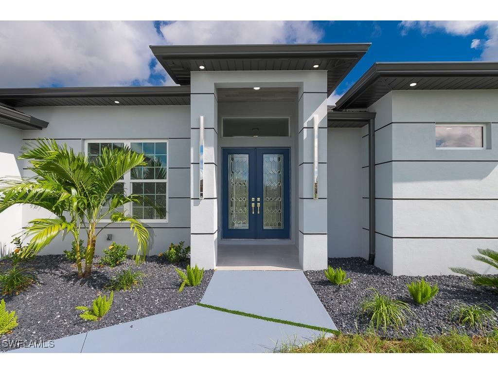 4018 5th Street SW Lehigh Acres FL 33976 224072225 image1