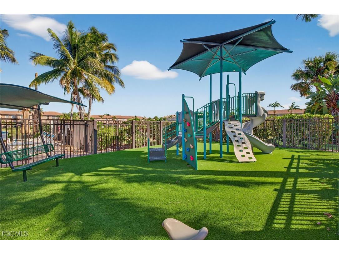 4018 Cherrybrook Loop Fort Myers FL 33966 2025018903 image36