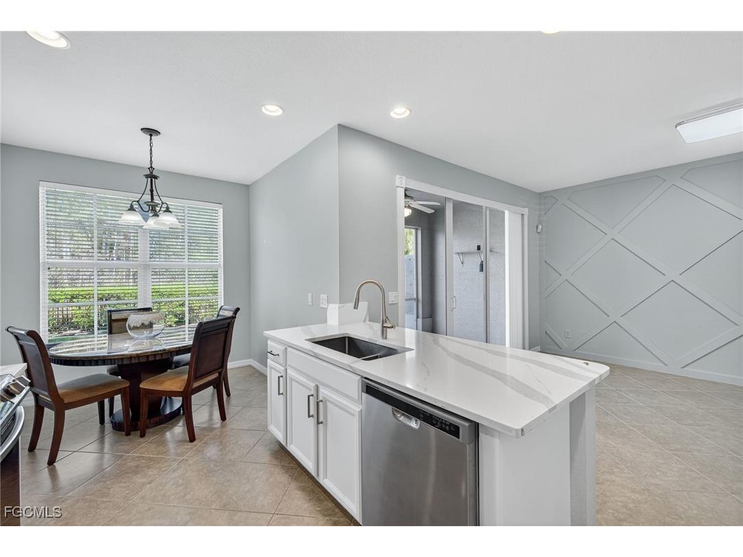 4018 Cherrybrook Loop Fort Myers FL 33966 2025018903 image8