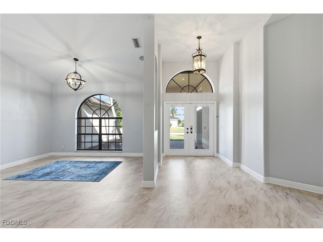 4018 NW 12th Street Cape Coral FL 33993 2025021957 image3