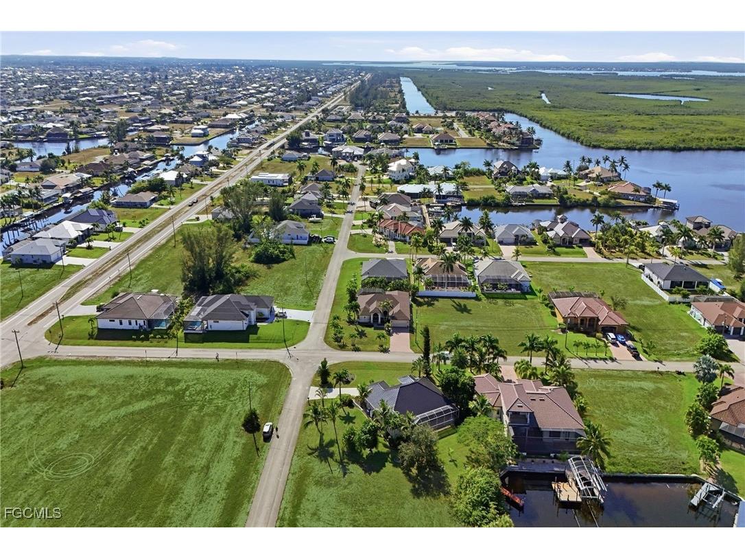 4018 NW 12th Street Cape Coral FL 33993 2025021957 image48