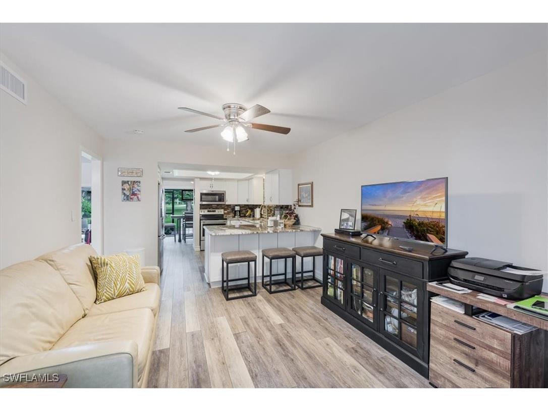 402 Bristle Cone Lane #2 Naples FL 34113 225060841 image4