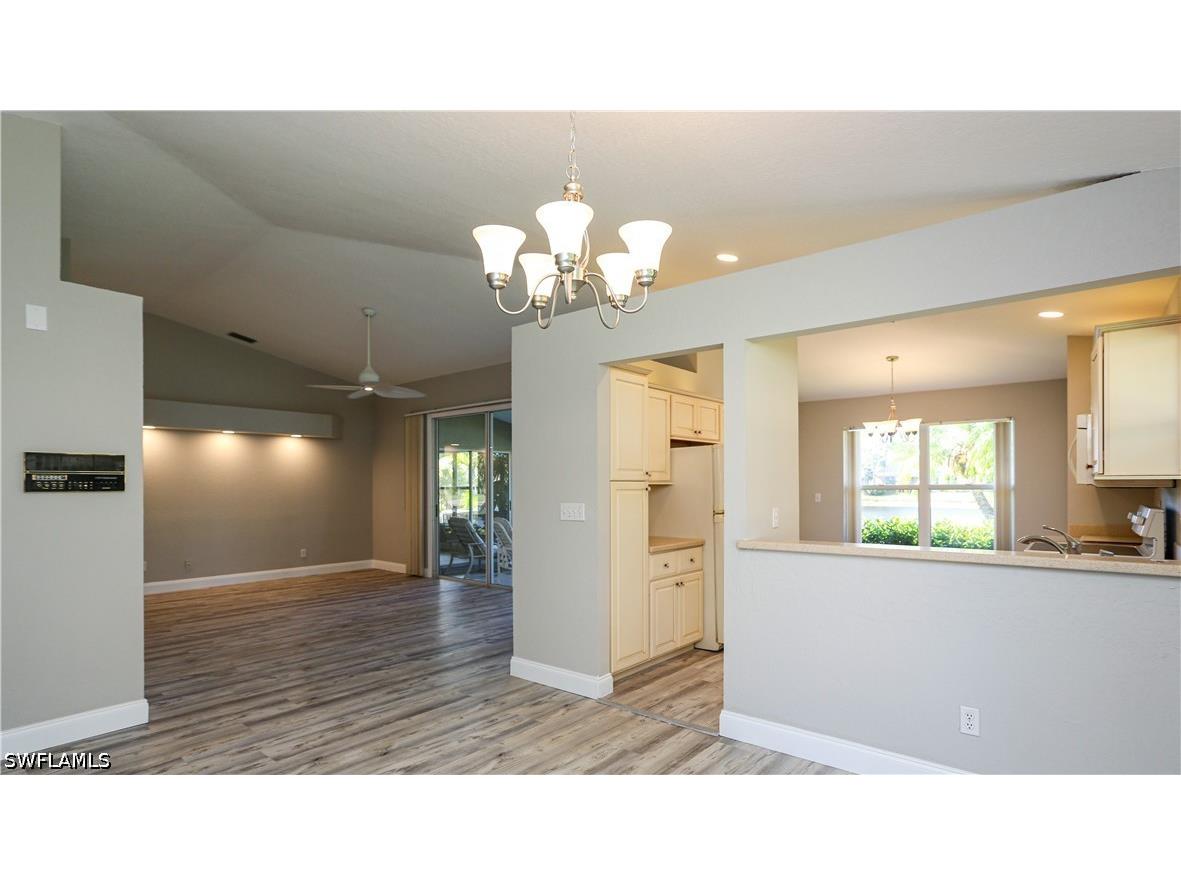 402 Emerald Bay Circle #E7 Naples FL 34110 226025399 image11