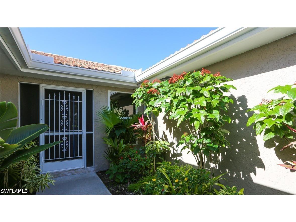 402 Emerald Bay Circle #E7 Naples FL 34110 226025399 image2