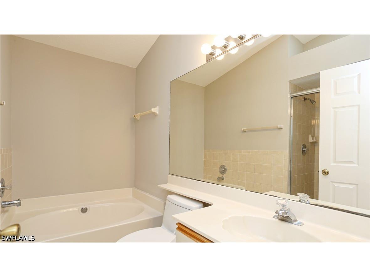 402 Emerald Bay Circle #E7 Naples FL 34110 226025399 image27