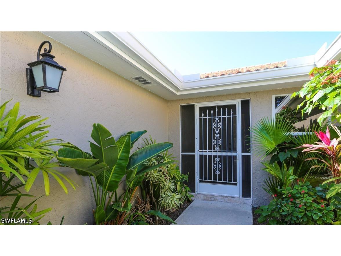 402 Emerald Bay Circle #E7 Naples FL 34110 226025399 image3