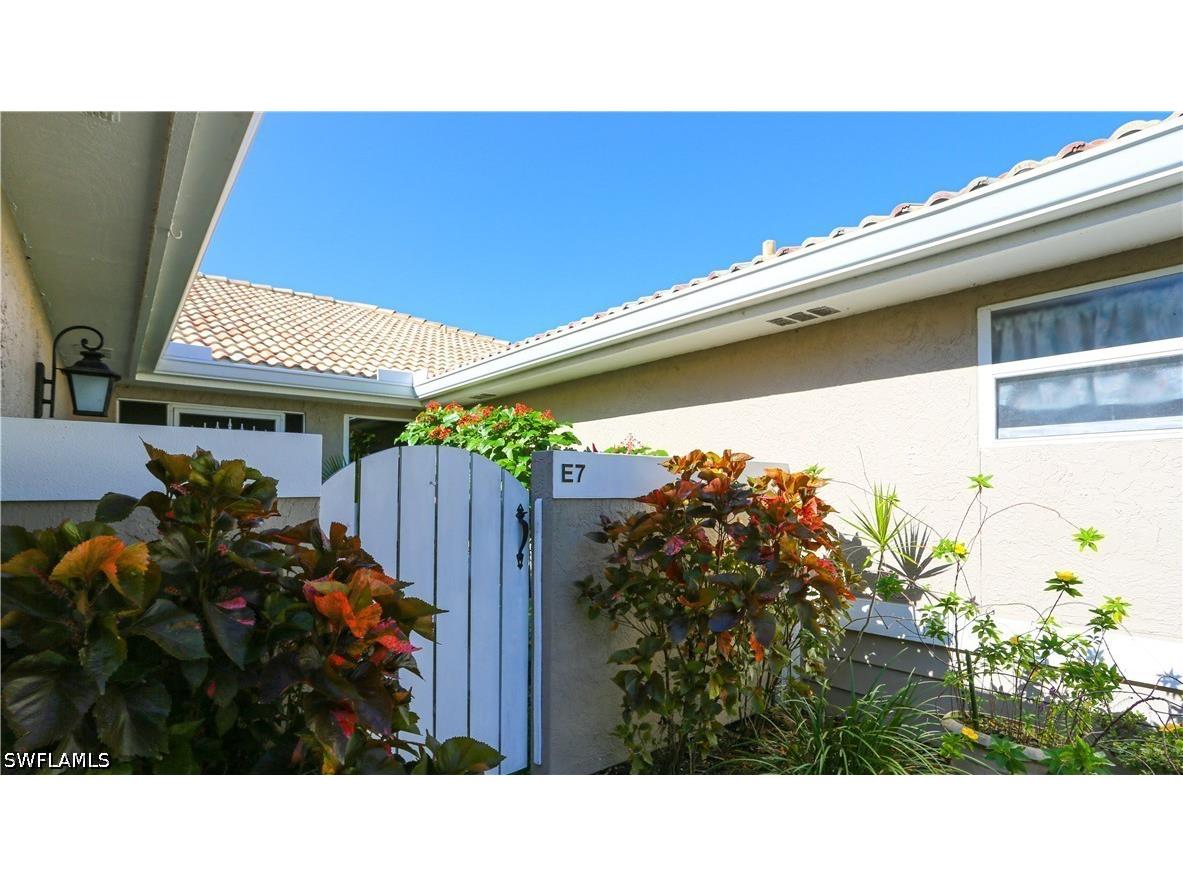 402 Emerald Bay Circle #E7 Naples FL 34110 226025399 image49