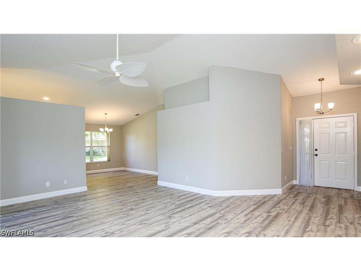 402 Emerald Bay Circle #E7 Naples FL 34110 226025399 image5