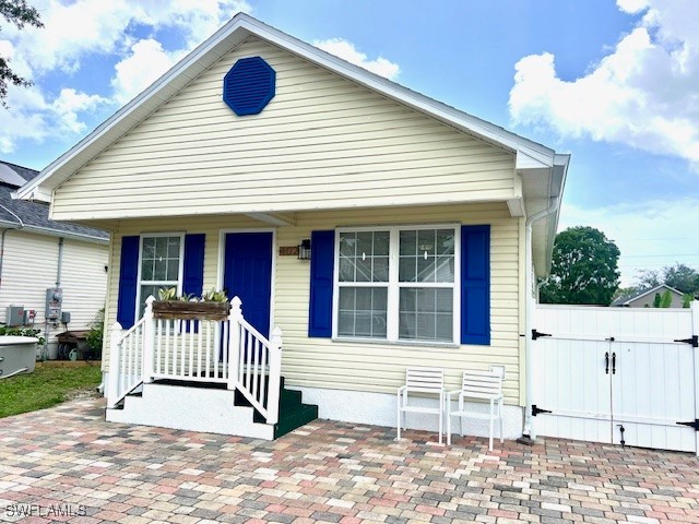 402 Leawood Circle Naples FL 34104 225028725 image1