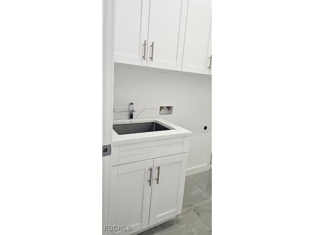 402 NW 10th Street Cape Coral FL 33993 2025007727 image12