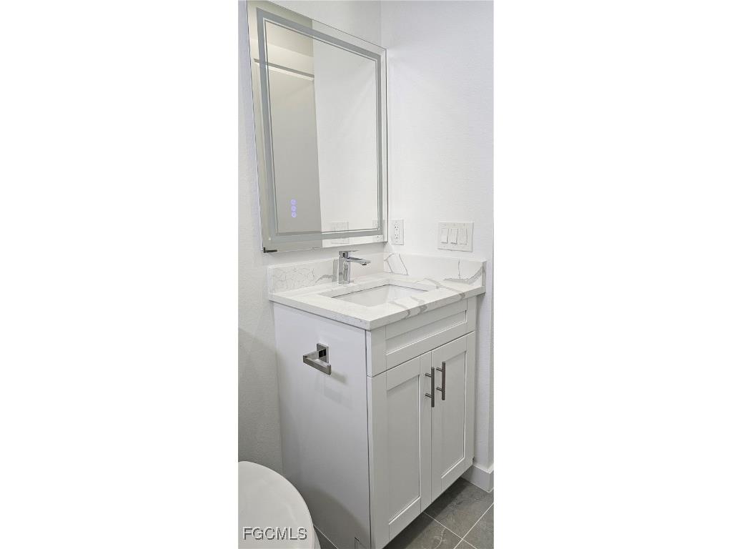 402 NW 10th Street Cape Coral FL 33993 2025007727 image27