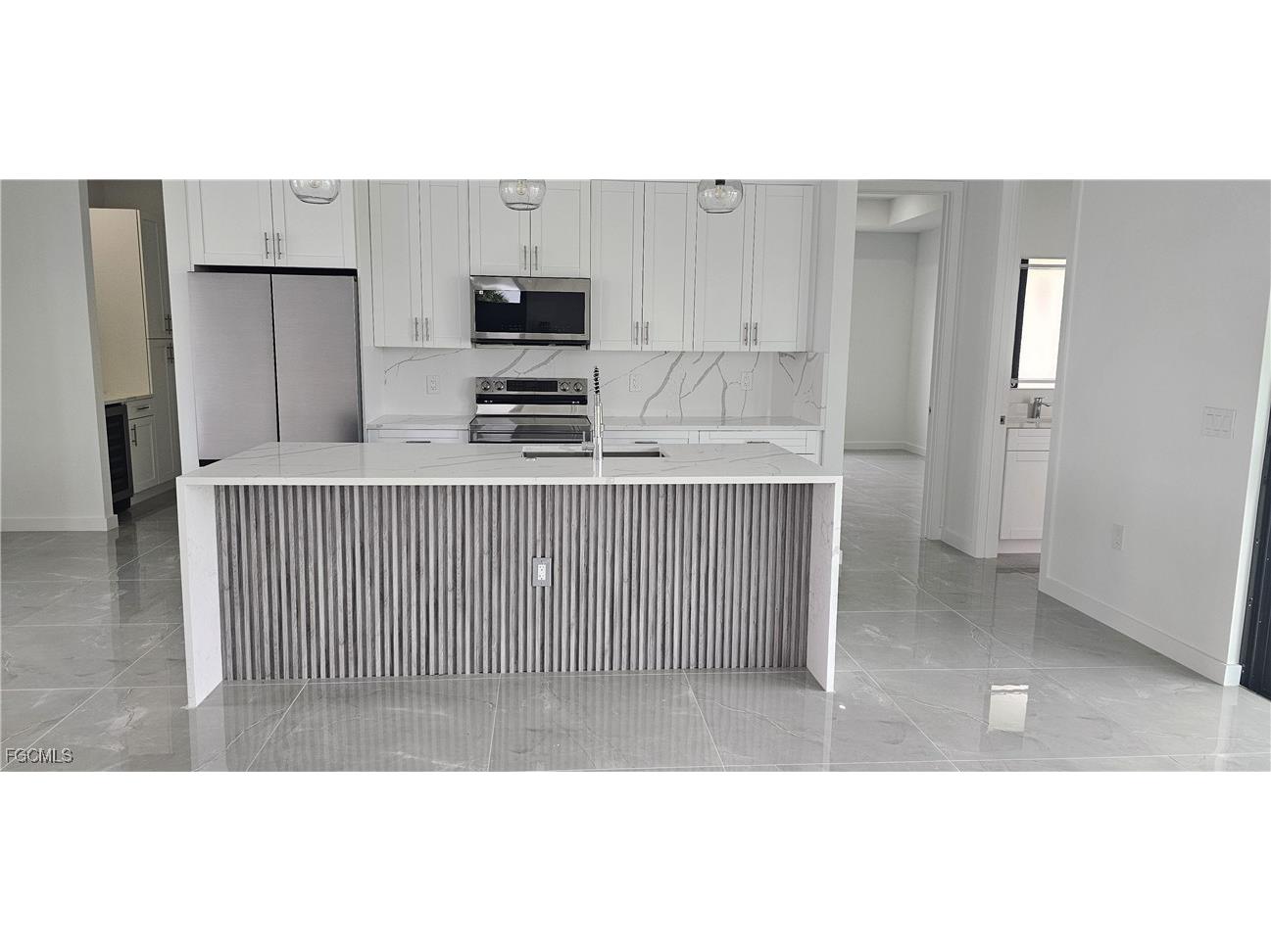 402 NW 10th Street Cape Coral FL 33993 2025007727 image32