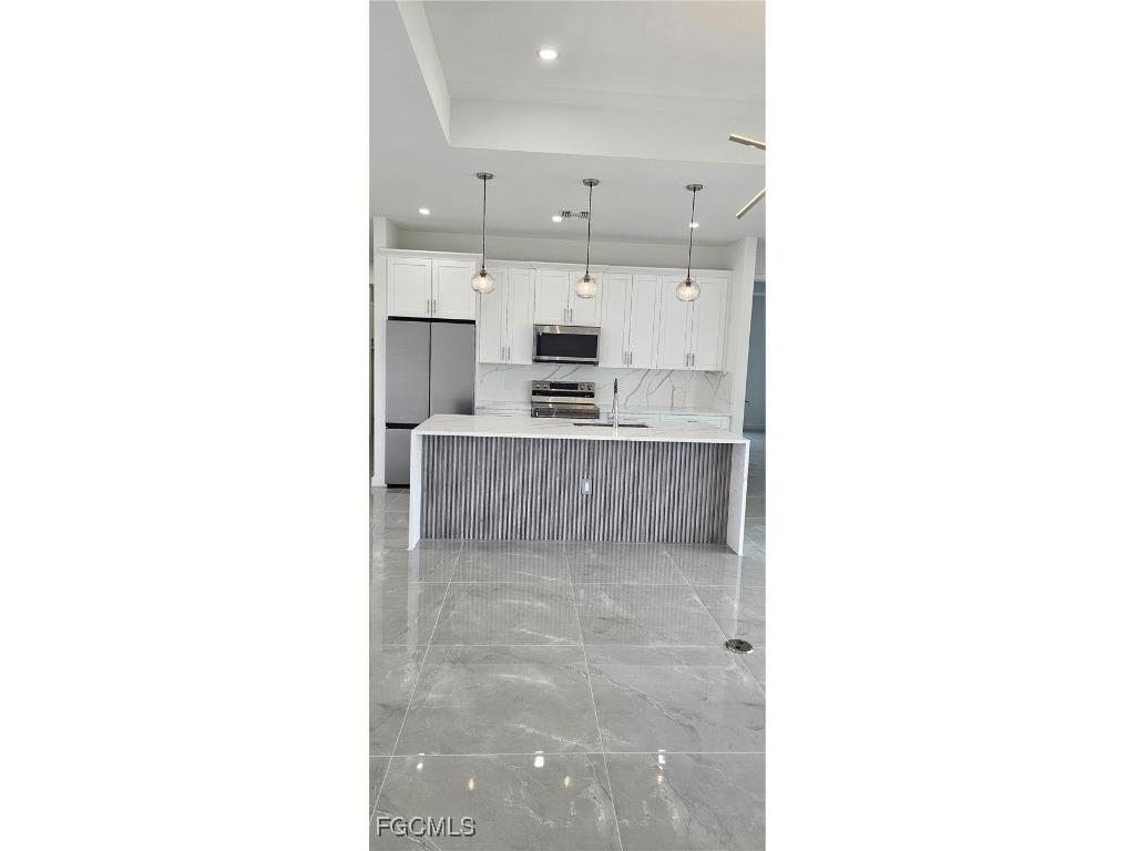 402 NW 10th Street Cape Coral FL 33993 2025007727 image7