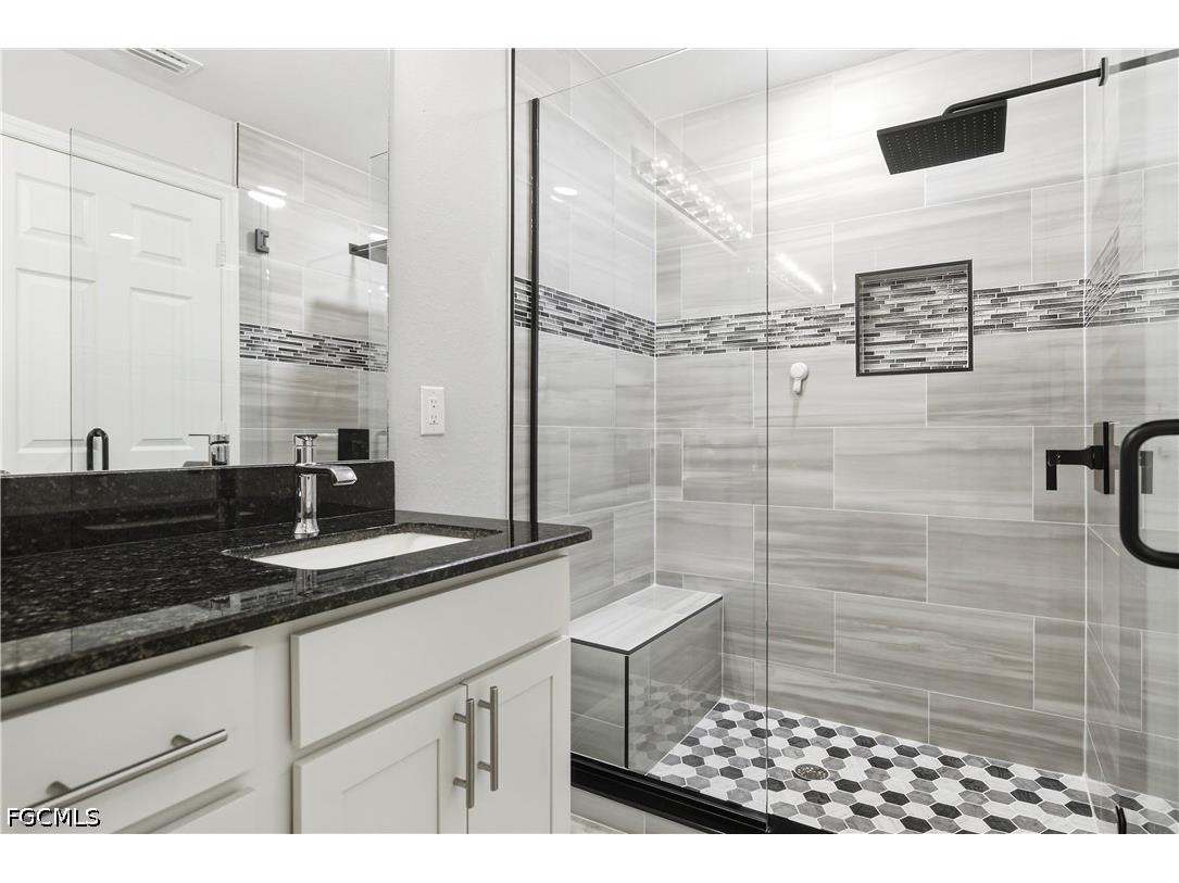 402 NW 18th Terrace Cape Coral FL 33993 2026020205 image6
