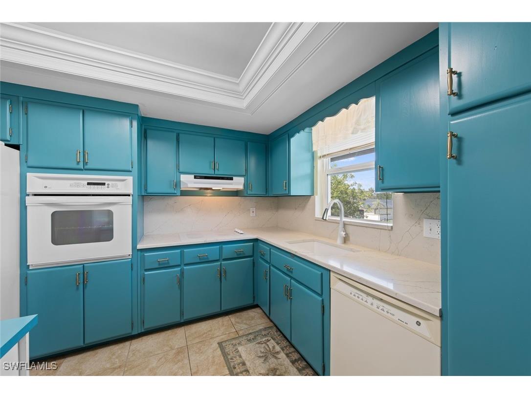 402 SE 42nd Terrace #D-7 Cape Coral FL 33904 226000522 image3