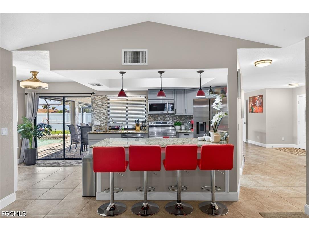 402 SW 37th Lane Cape Coral FL 33914 2026013229 image12