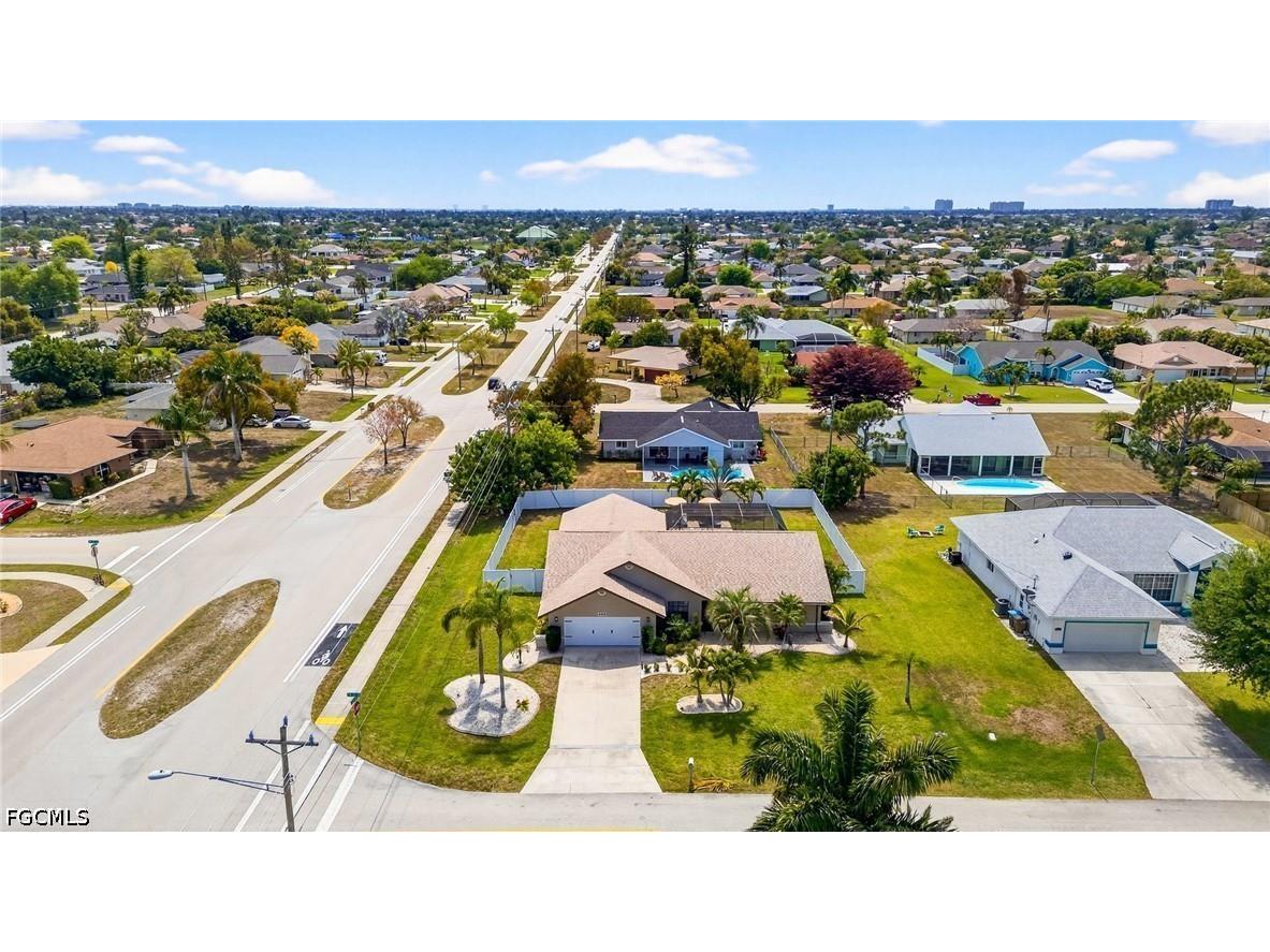 402 SW 37th Lane Cape Coral FL 33914 2026013229 image37