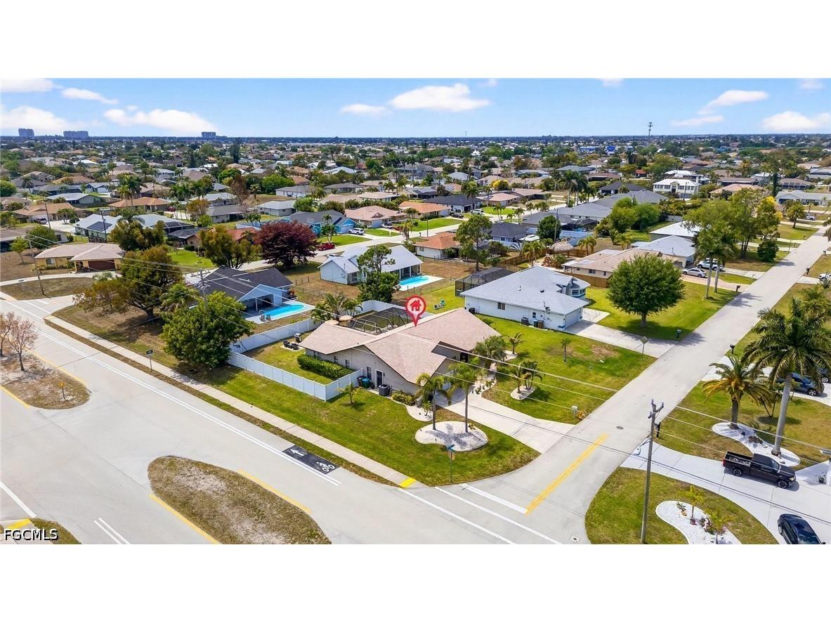 402 SW 37th Lane Cape Coral FL 33914 2026013229 image40