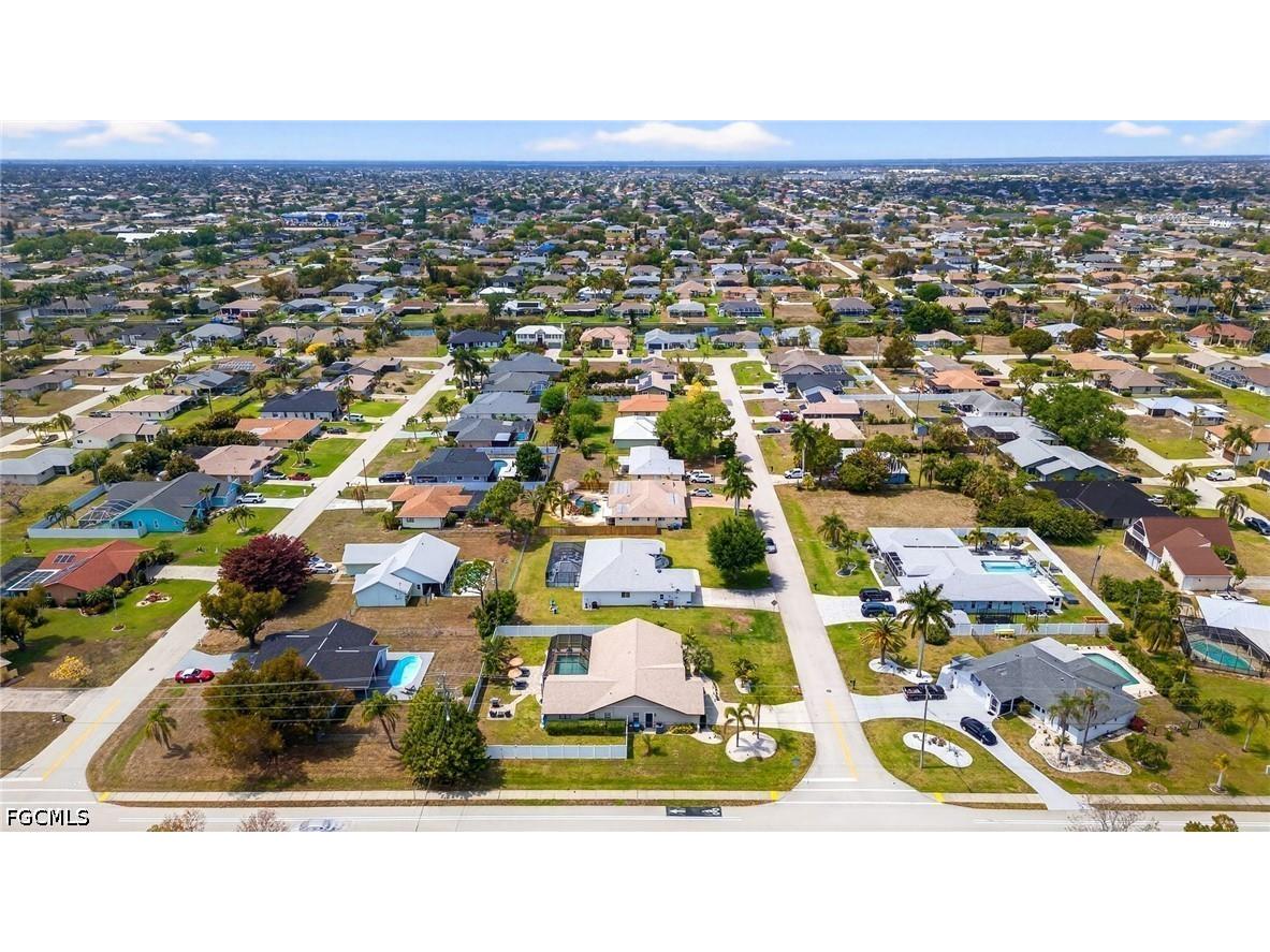 402 SW 37th Lane Cape Coral FL 33914 2026013229 image44