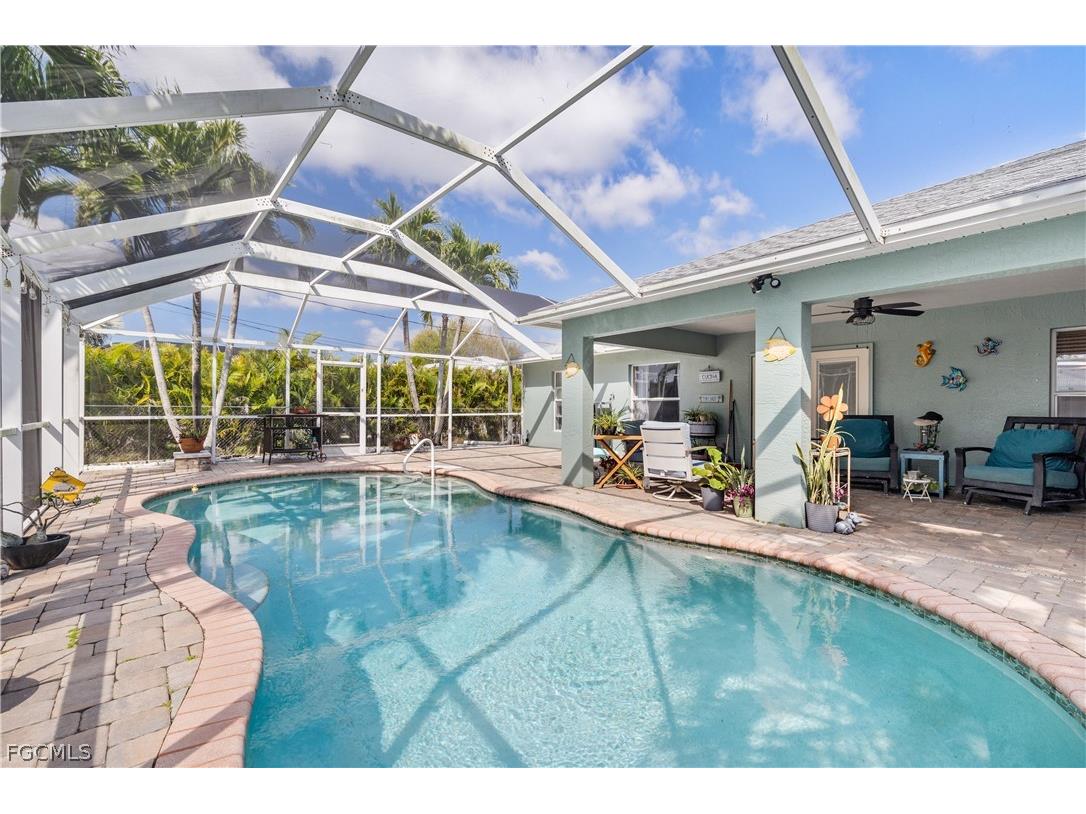 402 SW 46th Terrace Cape Coral FL 33914 2026010219 image4