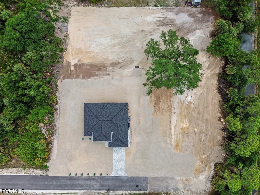 402 Thompson Avenue Lehigh Acres FL 33972 2026017355 image4
