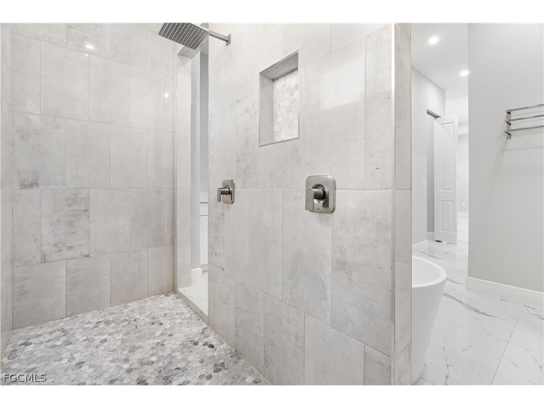 4020 NW 20th Street Cape Coral FL 33993 2026006839 image29