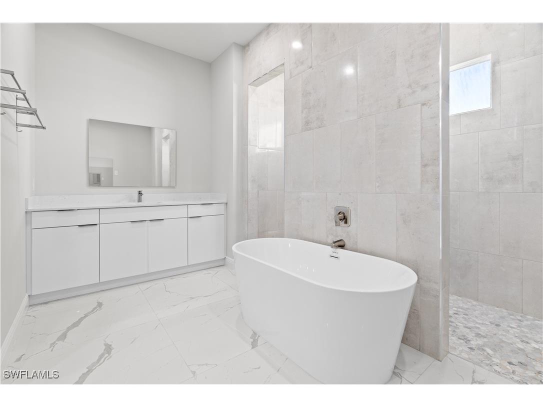 4020 NW 20th Street Cape Coral FL 33993 224095635 image22