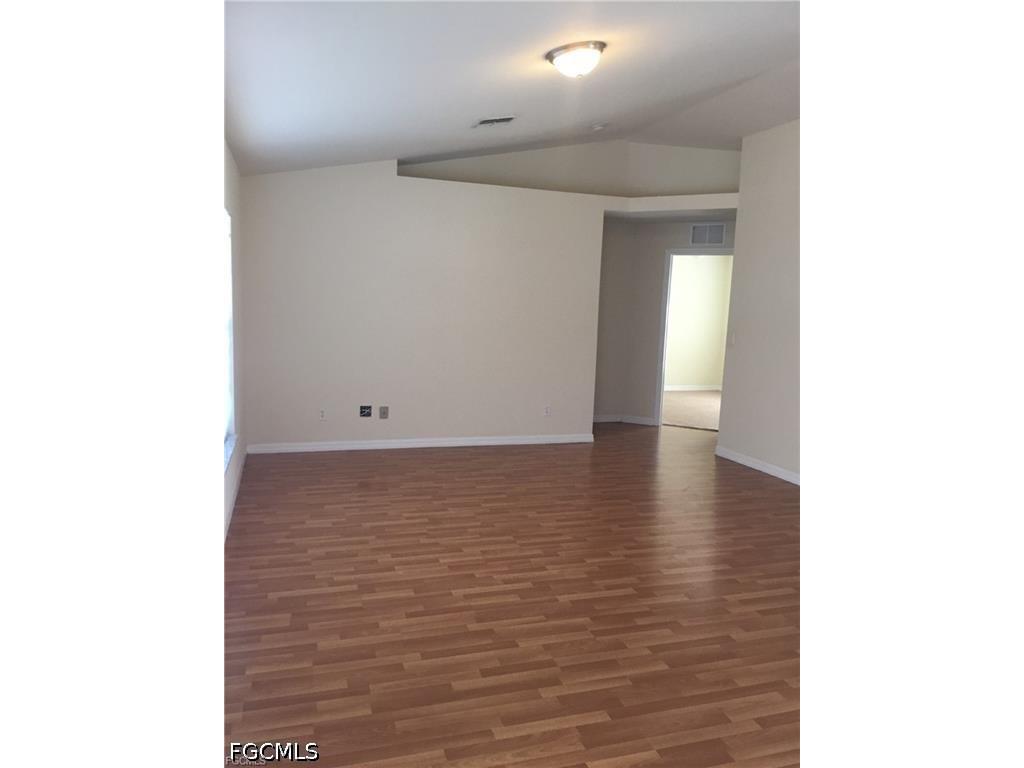 4021 28th Street SW Lehigh Acres FL 33976 2026023075 image3