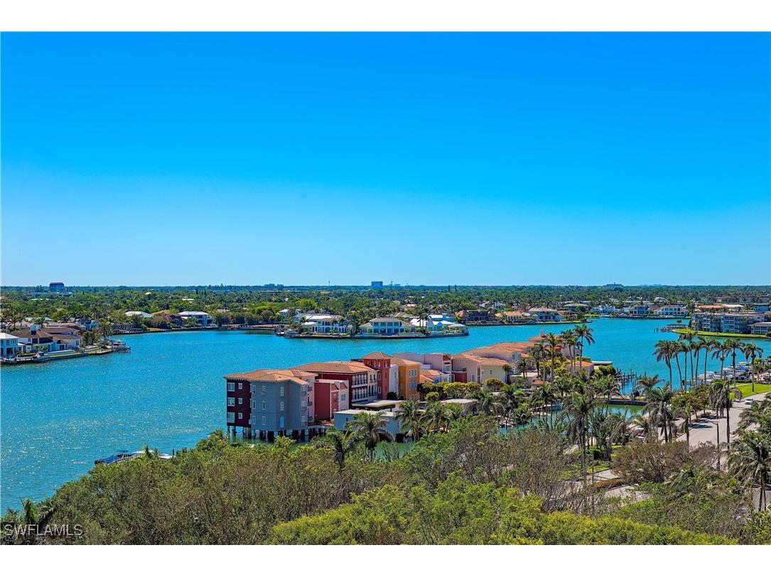 4021 Gulf Shore Boulevard N #1006 Naples FL 34103 225018571 image18
