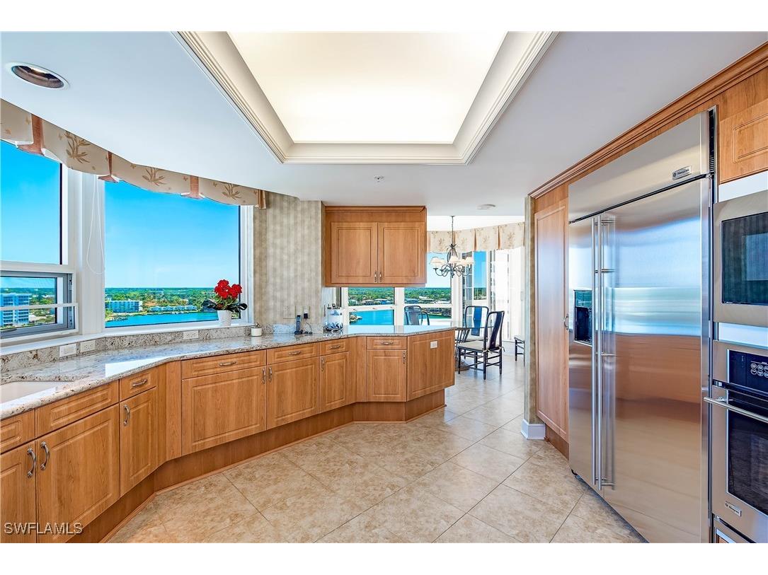 4021 Gulf Shore Boulevard N #1006 Naples FL 34103 225018571 image7