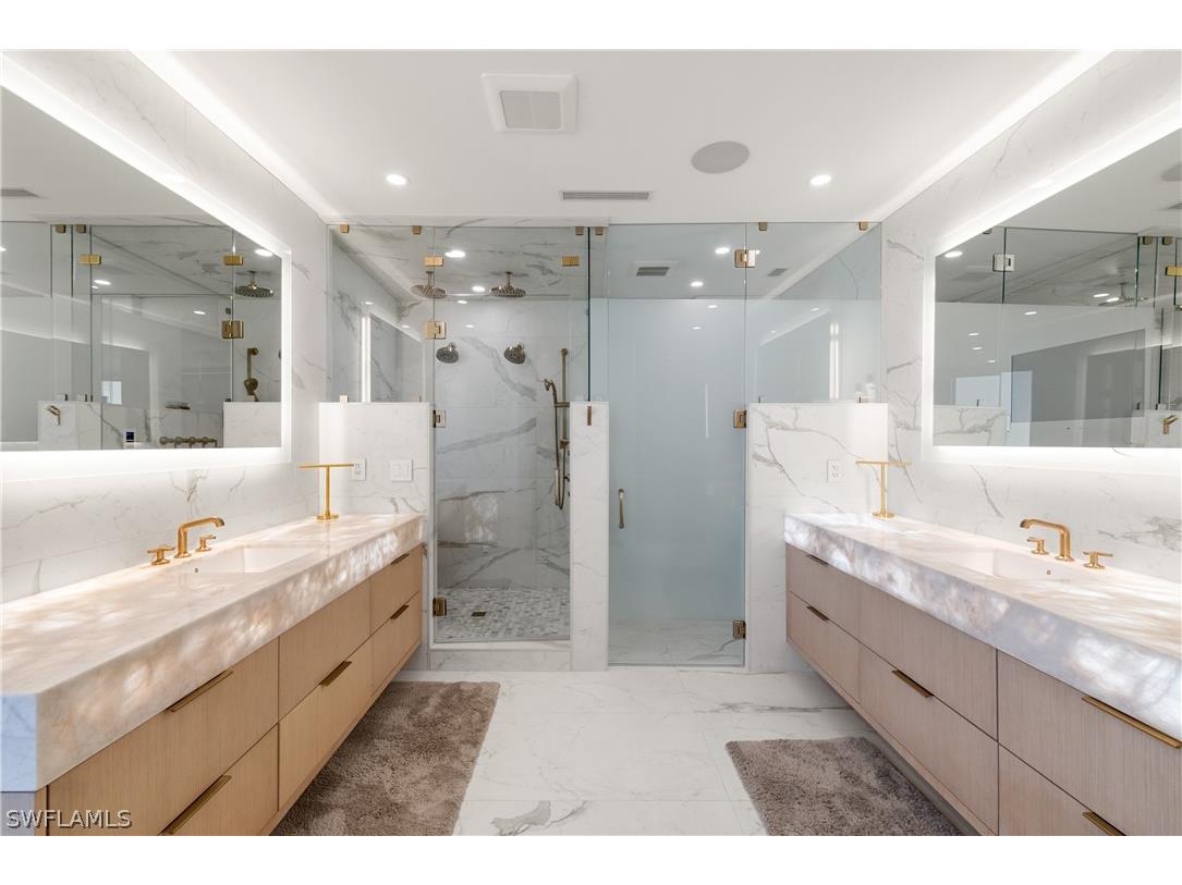 4021 Gulf Shore Boulevard N #11 Naples FL 34103 226005532 image30