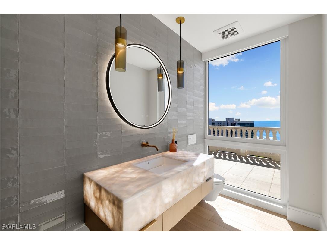4021 Gulf Shore Boulevard N #11 Naples FL 34103 226005532 image33