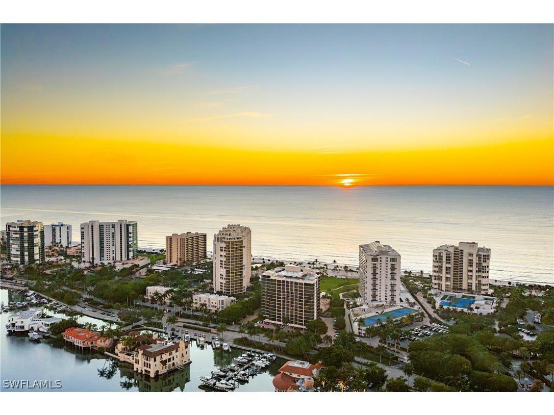 4021 Gulf Shore Boulevard N #11 Naples FL 34103 226005532 image4