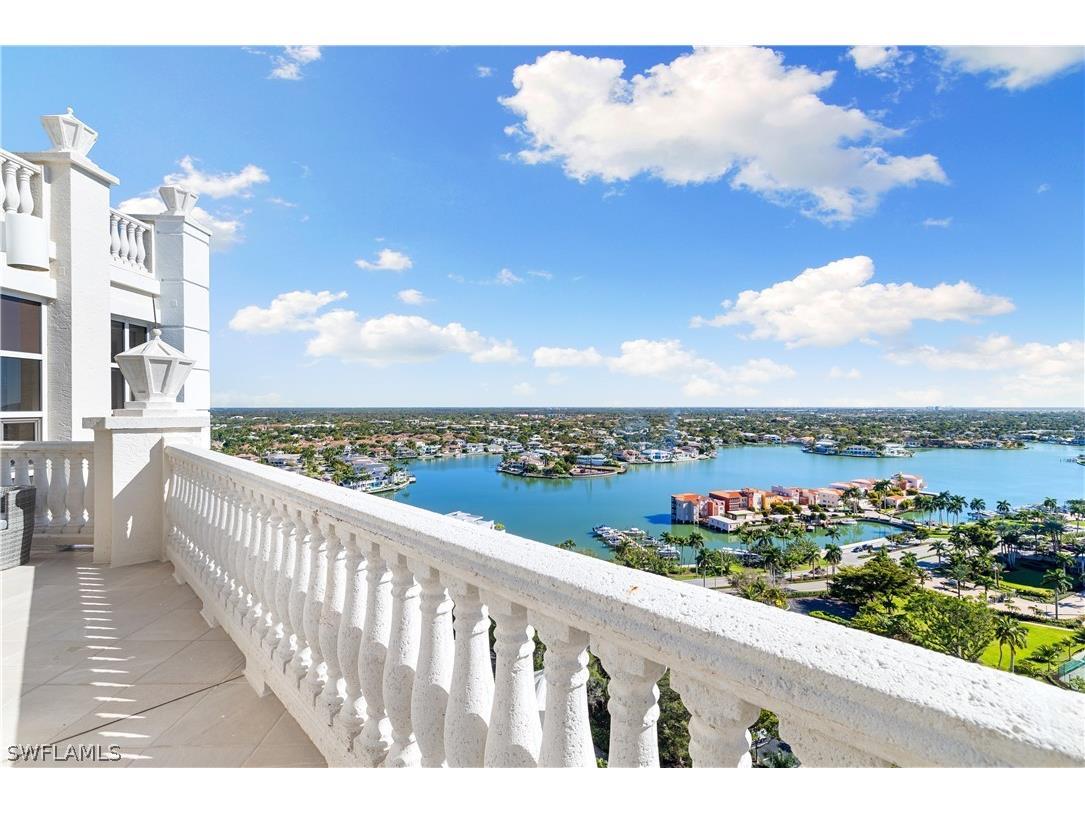 4021 Gulf Shore Boulevard N #11 Naples FL 34103 226005532 image45
