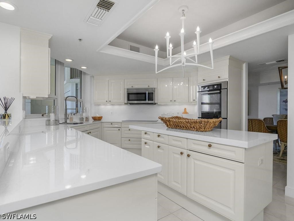4021 Gulf Shore Boulevard N #1103 Naples FL 34103 226015252 image13