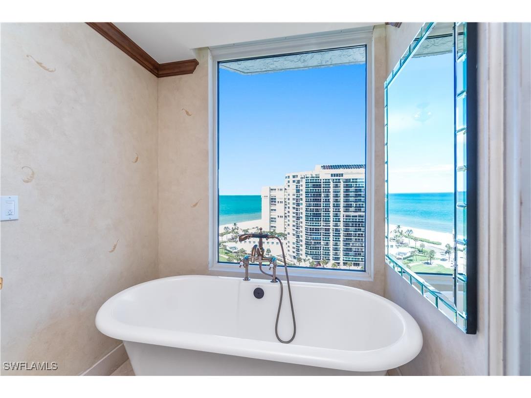 4021 Gulf Shore Boulevard N #1403 Naples FL 34103 225068709 image15